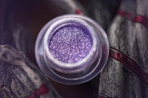 Паладин Рассыпчатые тени для век Sigil inspired Tammy Tanuka, тон "Паладин" - локация Лунное Плато.

 
 
 
 
 
 Техническая информация:
 
 
 Цвет: Этот оттенок можно описать как "водянистый фи