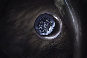 Серый Клык Рассыпчатые тени для век Sigil inspired Tammy Tanuka, тон "Серый Клык", локация Лунные Эльфы.

 Техническая информация:

 Цвет: Вот цвет, словно мех лавандовой шиншиллы - он серый, невесомы