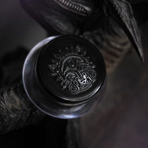 Ламия Рассыпчатые тени для век Sigil inspired Tammy Tanuka, тон "Ламия", локация Туманные Земли.

 Техническая информация:

 Цвет: Электрически-синий млечный путь на ядовито сиреневой базе. Опасный, ц