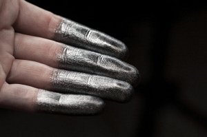 Тени для век Леди-Смерч
