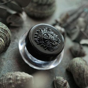 Отшельница Рассыпчатые тени для век Sigil inspired Tammy Tanuka, тон "Отшельница", локация Темный Замок.

 

 Техническая информация:

 Рекомендации по нанесению: Наносится плоской кистью похлопывающи