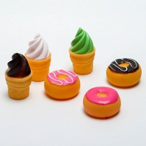 Набор резиновыx игрушек для игры в ванной «Сладости», 6 игрушек