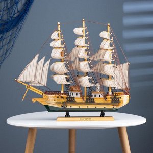 Сувенирная модель корабля «Виксен», борта светлое дерево, 42x49x10 см, паруса МИКС