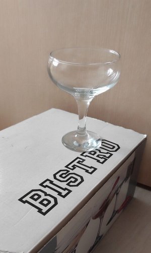 Набор стеклянных бокалов для шампанского Bistro, 260 мл