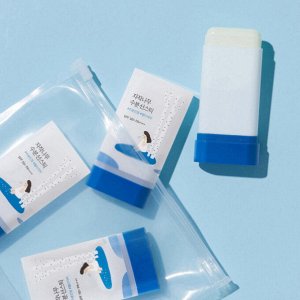 ROUND LAB Солнцезащитный стик c берёзовым соком и гиалуроновой кислотой / Birch Juice Moisturizing Sun Stick SPF50+ PA++++, 19 г
