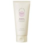 Пенка с экстрактом клубники Missha Creamy Latte Strawberry Cleansing Foam, 172мл