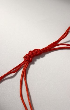Браслет-оберег «Красная нить» Your daily life круг со стразами, белый в серебре, 7 см