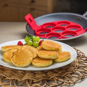 Форма для жарки оладий, яиц, панкейков, сырников, котлет. Круги 7 шт, силикон (цвет формы в случайном порядке)
