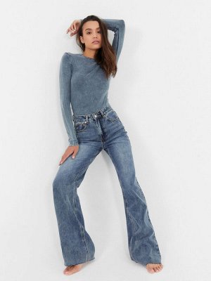 Брюки женские джинсовые wide leg fit в синем цвете