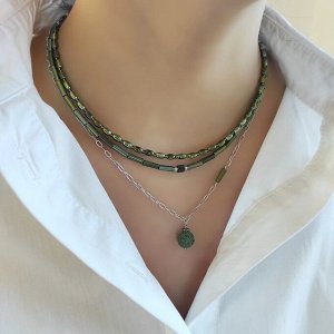 Сет украшений из гематита зелёные травянистые оттенки