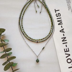 Сет украшений из гематита зелёные травянистые оттенки