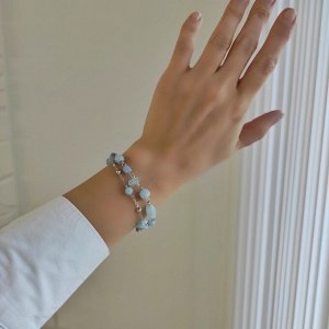 Браслет из аквамарина, камни разной формы