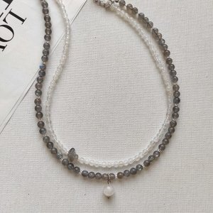 Сет из 2х чокеров: лабрадор и лунный камень