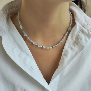 Чокер из аквамарина разной формы
