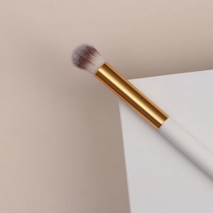 СИМА-ЛЕНД Кисть для макияжа «White», 18 (± 1) см, цвет белый