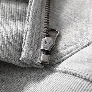 Толстовка трикотажная с капюшоном утепленная(внутри толстый флис) на молнии, светло-серый