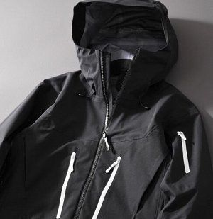 Куртка водонепроницаемая, ветрозащитная (мембрана GORE-TEX) внутри подклад, с капюшоном, черный