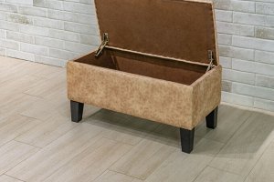 Банкетка Селеста на деревянных опорах 40*75