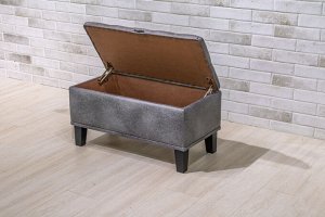 Банкетка Селеста на деревянных опорах 40*75