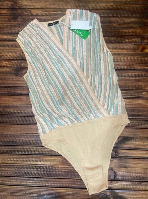 Боди 43% POLYESTER 35% COTTON 22% VISCOSE
 Guess Marciano