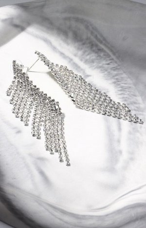 Серьги висячие со стразами «Вечное сияние» водопад, белые в серебре