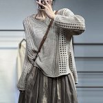 Свитер весенне-летний свободный