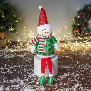 Игрушка мягкая «Снеговик в сияющем костюме с длинными ножками» 42x19 см, красно-зелёный