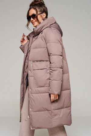 Пальто Пальто Beautiful Free 6295 какао 
Состав: ПЭ-100%;
Сезон: Осень-Зима

Зимнее, стеганое пальто прямого силуэта для тех, кто ценит практичность. Это сочетание комфорта, современных материалов и 