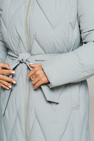 Пальто Пальто Beautiful Free 6246 мята 
Состав: ПЭ-100%;
Сезон: Осень-Зима

Зимнее, стеганое пальто прямого силуэта для тех, кто любит простоту и ничего лишнего. Это сочетание комфорта, современных м