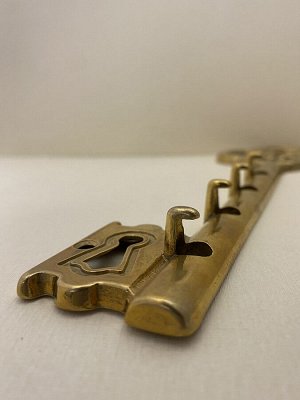 Ключница "Золотой ключик"