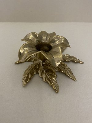 Подсвечник "Цветок"