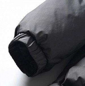 Пуховик зимний средней длины стеганый на молнии, с капюшоном, наполнитель утиный пух, черный