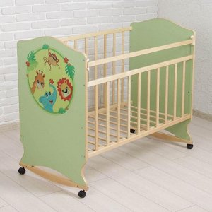 Детская кроватка «Зоопарк» на колёсах или качалке, с поперечным маятником, цвет фисташковый