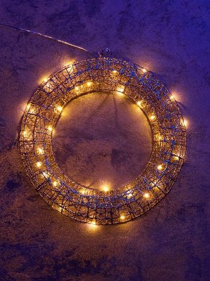 Фигура световая «Венок», 40x40х5 см, 30 LED, батарейки ААх3 (не в компл.), свечение тёплое белое