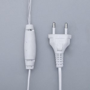 Гирлянда «Бахрома» 4 ? 0.6 м, IP44, белая нить, 180 LED, свечение белое, мерцание белым, 220 В