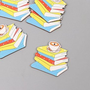 Декор для творчества дерево «Стопка книг и чашка кофе», 4x4.3x0.3 см