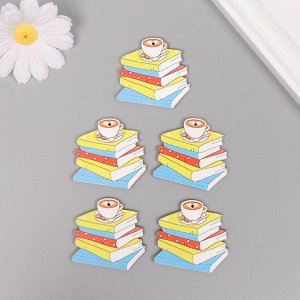 Декор для творчества дерево «Стопка книг и чашка кофе», 4x4.3x0.3 см