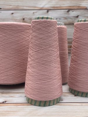 Пряжа для вязания, 50 гр.,Brisbane 100% меринос гребенной 3000м/100г  Cameo pink (розовая камея)