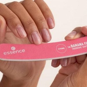 Пилочка для ногтей essence The Banana File