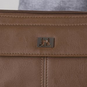 Сумка женская, 5 отделов на молниях, наружный карман, регулируемый ремень, цвет коричневый