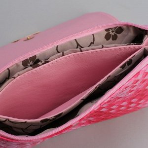 Клатч женский, 3 отдела на молнии, длинный ремень, цвет розовый