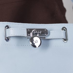 Сумка женская, отдел на молнии, наружный карман, длинный ремень, цвет голубой