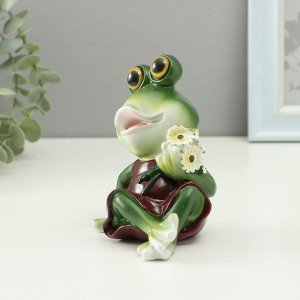 Фигурка полистоун TAKE IT EASY «Лягушка с ромашкой», 7x9.5x11.5 см