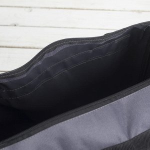 Сумка спортивная, отдел на молнии, 4 наружных кармана, длинный ремень, цвет серый