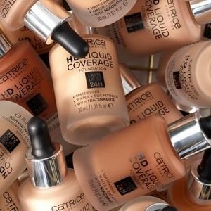 Тональная основа Catrice HD Liquid coverage foundation 030 Sand Beige