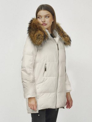 Куртка женская зимняя с мехом енот премиум класса бежевого цвета 381B