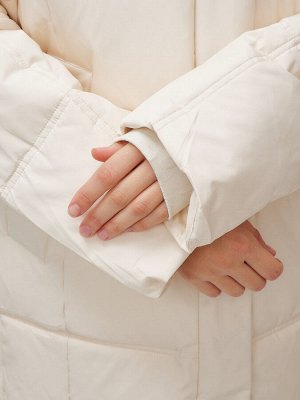 Пальто летучая мышь женское с капюшоном зимнее бежевого цвета 9619B