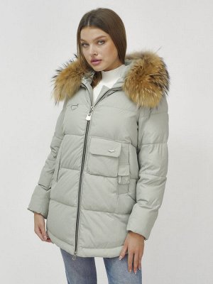 Куртка женская зимняя с мехом енот премиум класса светло-зеленого цвета 3146ZS