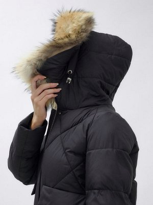 Куртка женская зимняя с мехом енот премиум класса черного цвета 3141Ch