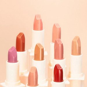 Помада д/губ Makeup Revolution Lip Allure Soft Satin Lipstick Material Girl Wine